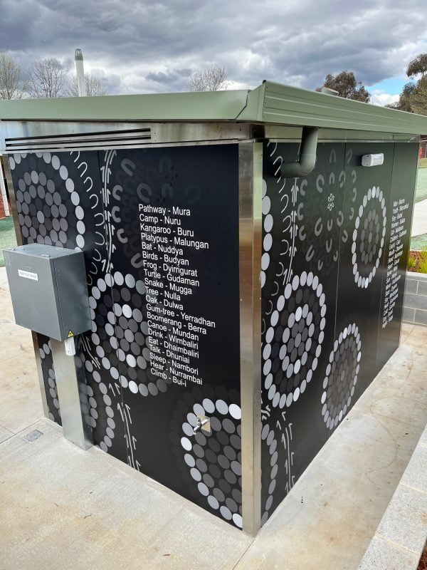 custom-toilet-block-wrap-canberra